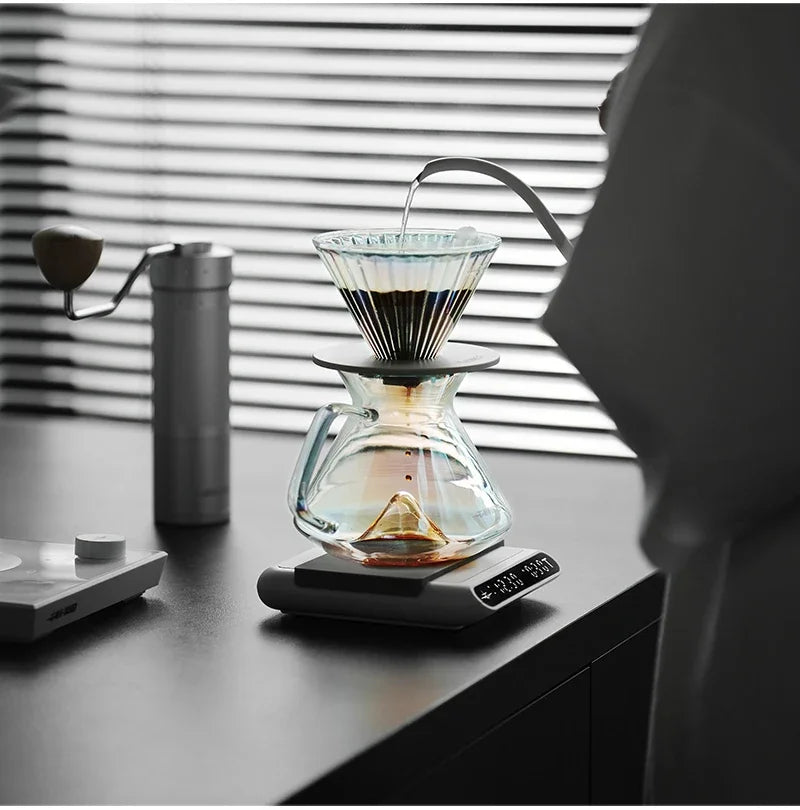 MHW-3BOMBER Hill Coffee Server Guide Extraction Pour Over Coffee Server Ergonomic Handle High-Borosilicate Glass For Barista